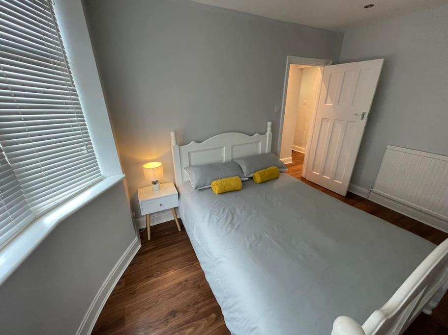 Entire Ground Floor Apartment In Watford Watford  Exterior photo